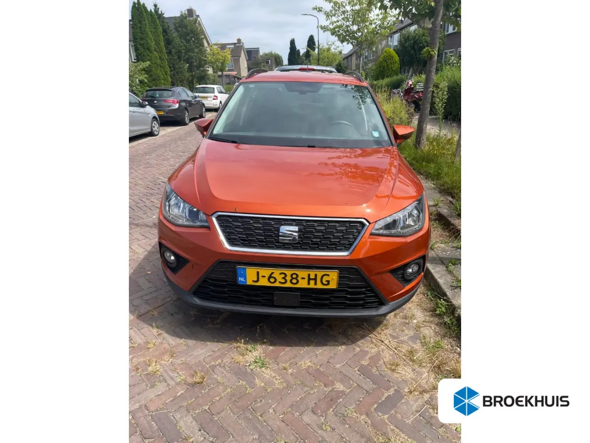 1.0 TSI Style Business Intense | Trekhaak | Camera | Stoelverwarming | Apple Carplay\Android Auto |
