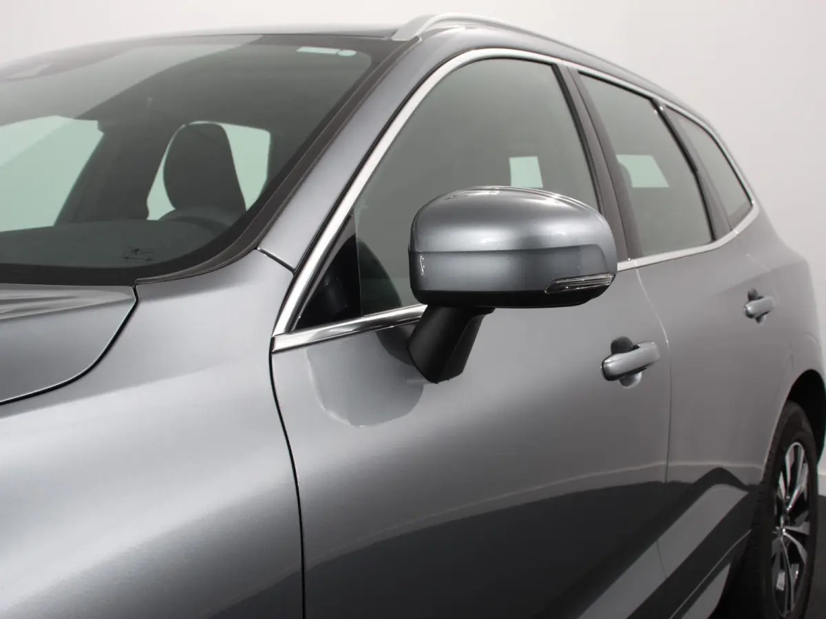 2.0 B4 Automaat Momentum Apple Carplay / Android Auto Adaptive Cruise Control Camera Lane/Side Assist Elektrische Achterklep Stoelverwarming