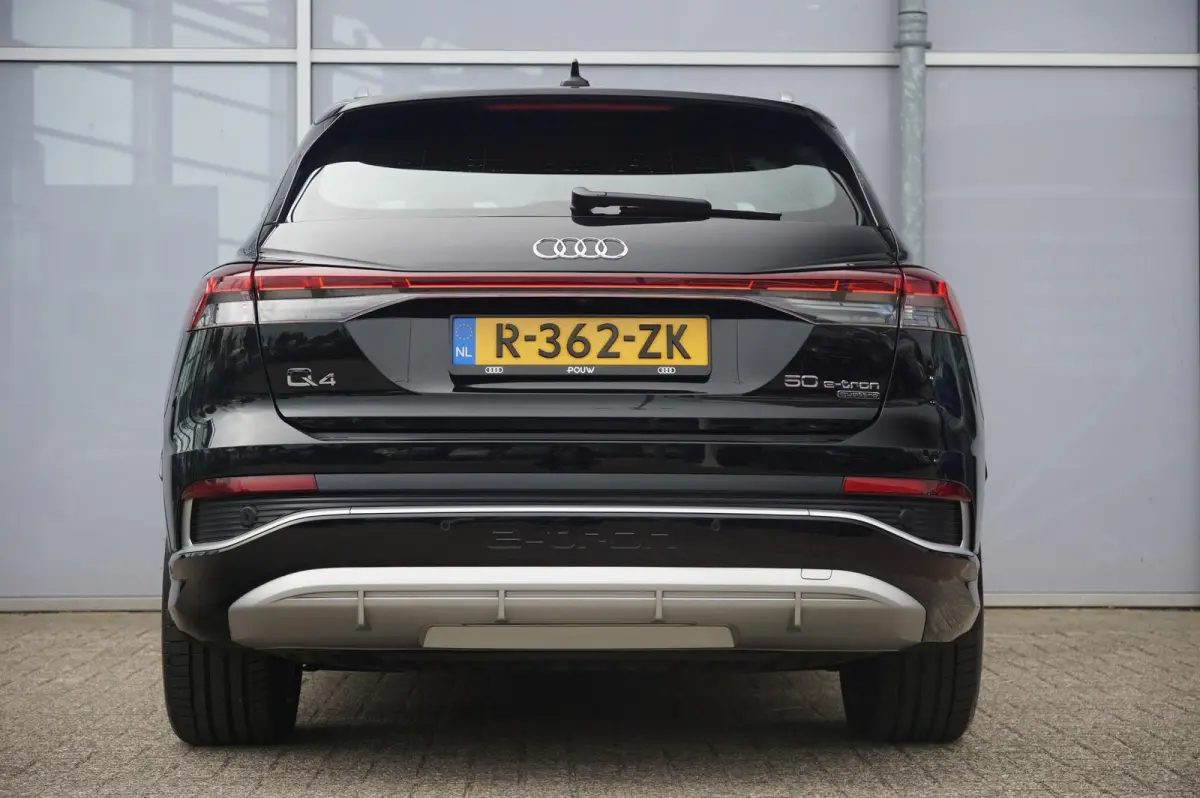 50 299pk Quattro S Edition 82 kWh | Camera | PDC V/A | Smartphone Interface | Matrix LED