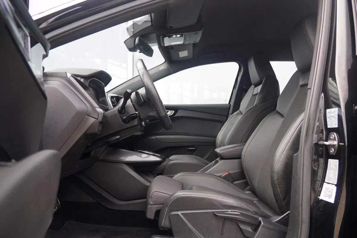 50 299pk Quattro S Edition 82 kWh | Camera | PDC V/A | Smartphone Interface | Matrix LED