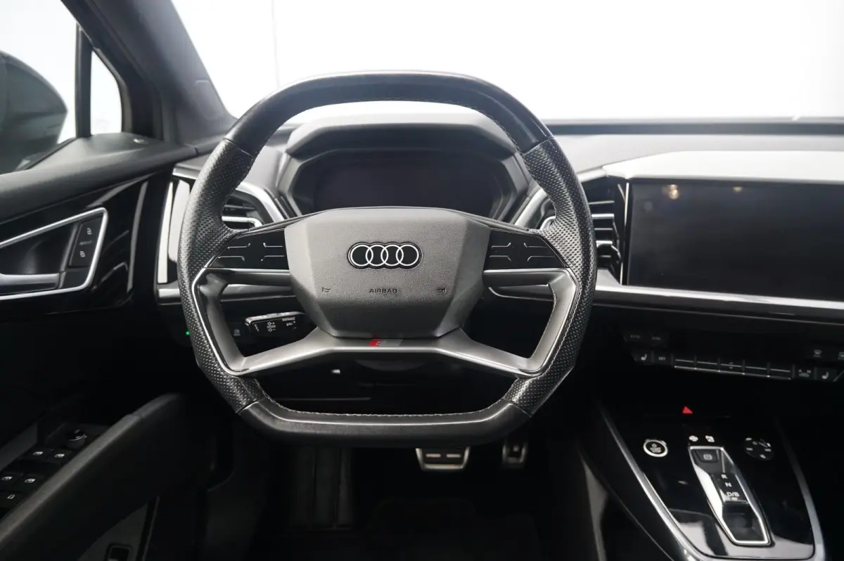 50 299pk Quattro S Edition 82 kWh | Camera | PDC V/A | Smartphone Interface | Matrix LED