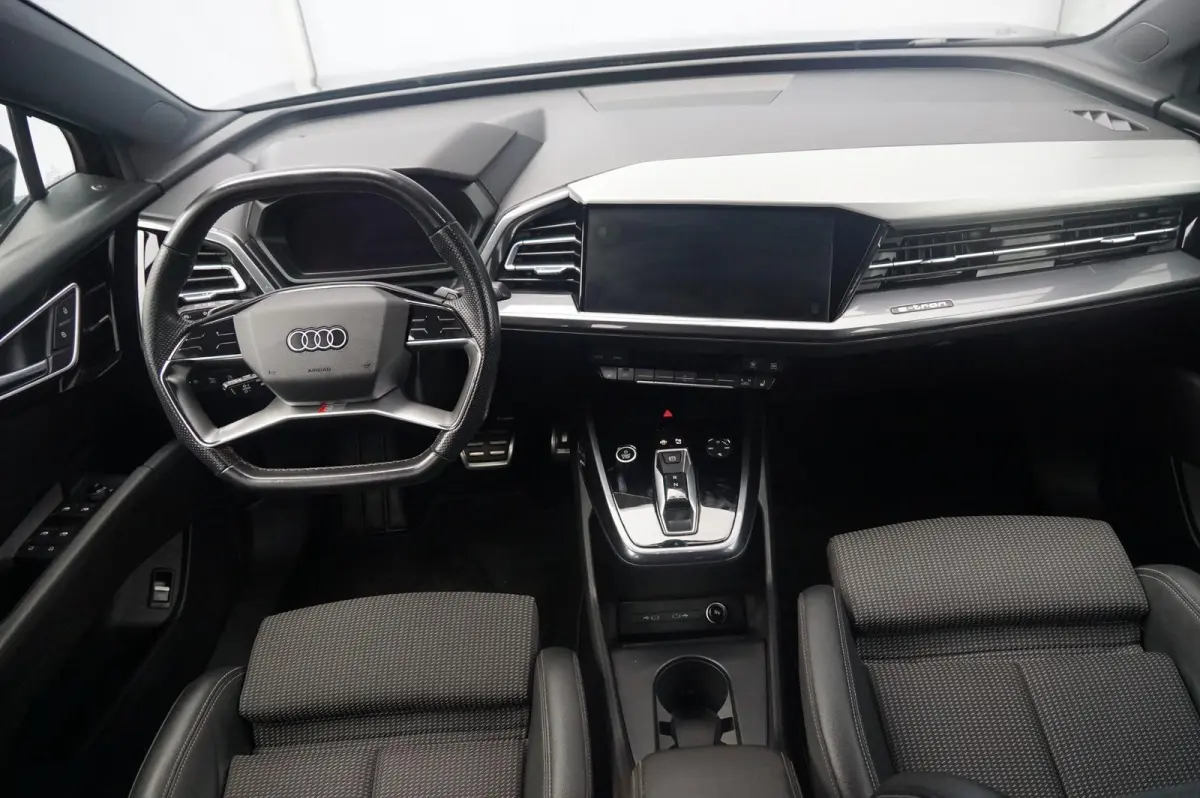 50 299pk Quattro S Edition 82 kWh | Camera | PDC V/A | Smartphone Interface | Matrix LED