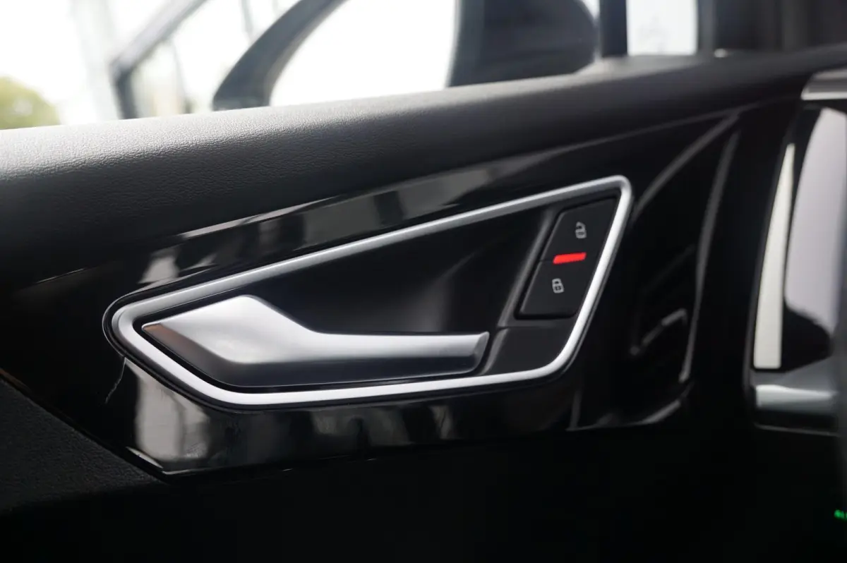 50 299pk Quattro S Edition 82 kWh | Camera | PDC V/A | Smartphone Interface | Matrix LED