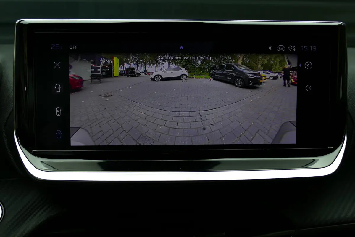 1.2 HYBRID 145PK ALLURE AUTOMAAT / CAMERA V+A / KEYLESS / FULL-LED / 8 JAAR GARANTIE / 17"LMV / BLUETOOTH / ADAPT. CRUISECONTROL / 1E EIGENAAR / SCHITTERENDE STAAT !!