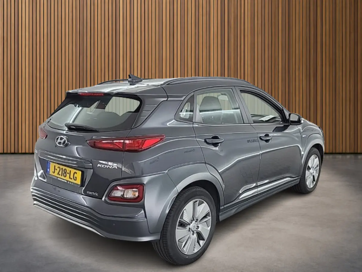 EV Comfort 64 kWh 3-Fase 1e-Eig. & Dealer-Onderh. BOVAG-Garantie. NL-Auto.