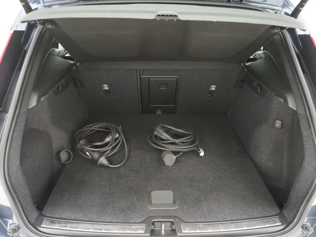 1.5 T5 Inscription | Panoramadak | Leder | Pilot Assist | Camera | Keyless | Memory | LED | Carplay