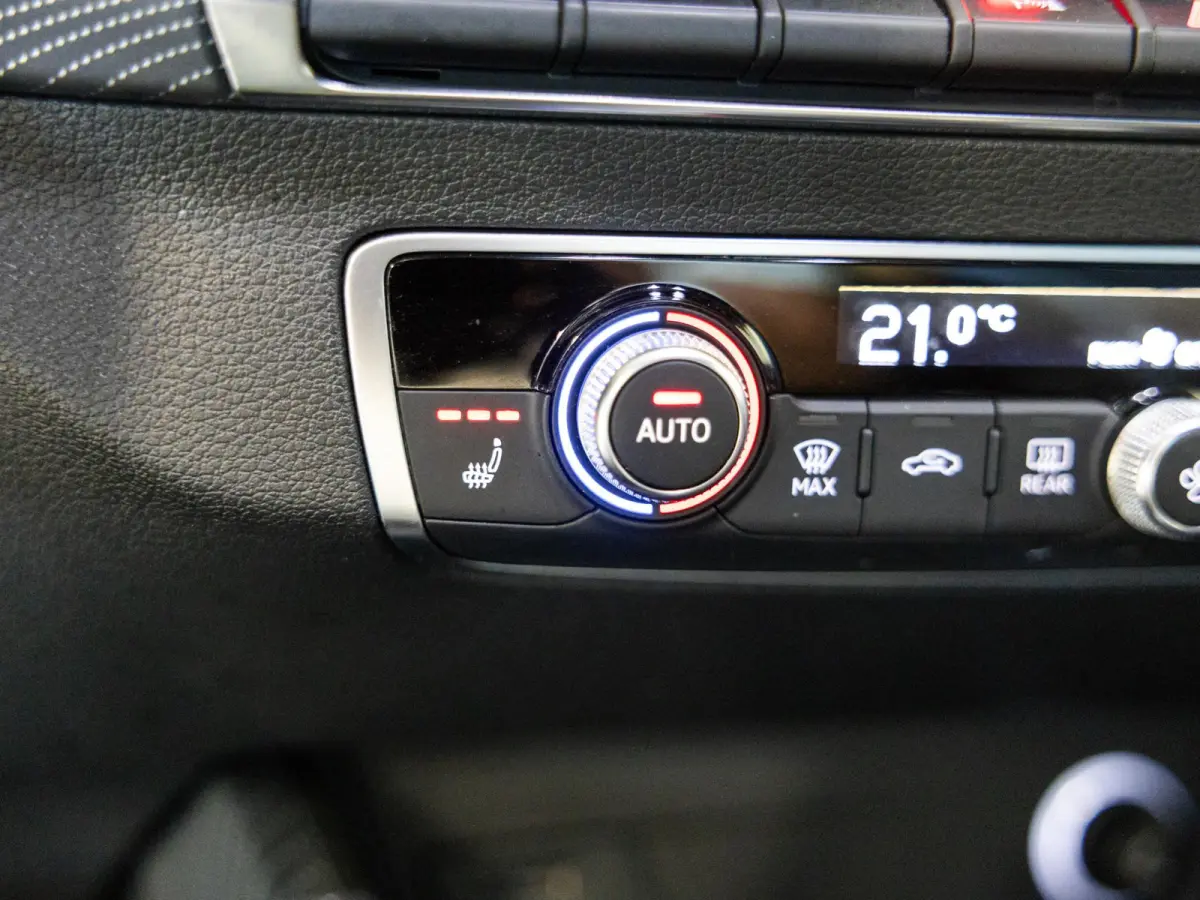 1.4 TFSI CoD Launch Edition 2x S-Line / 150pk / B&O / Leder / Stoelverwarming /