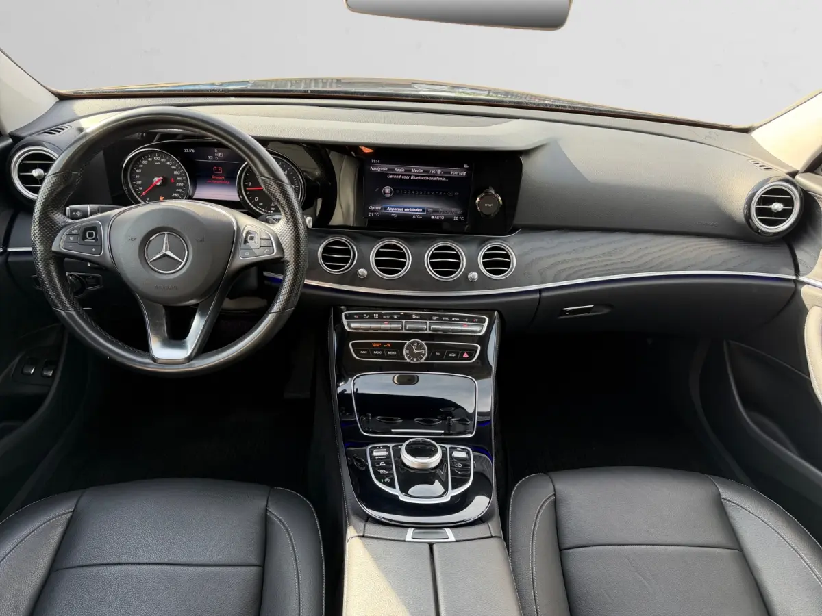 220 d AMG Prestige Plus NAP 49dkm, Dealer onderhouden, Sfeerverlichting, Elek Trekhaak, Night Edition