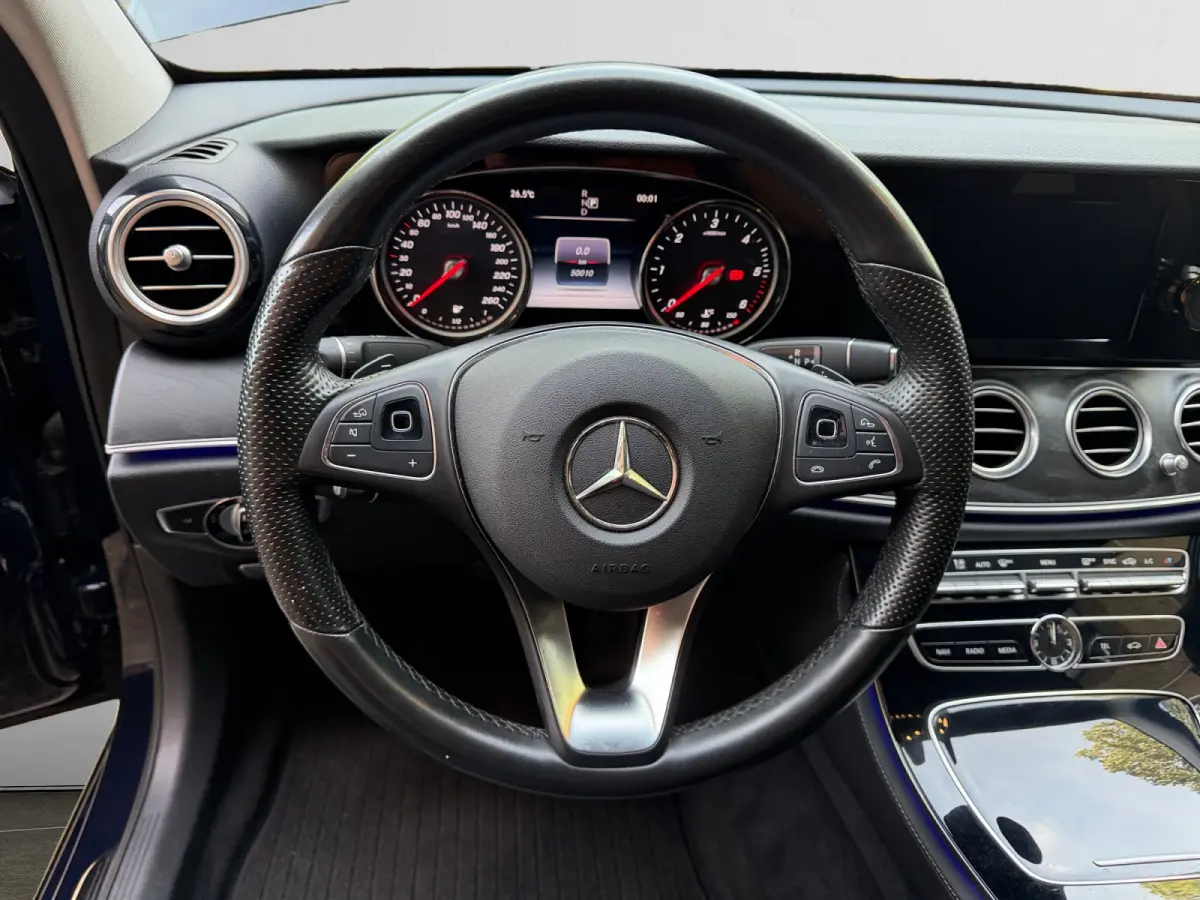 220 d AMG Prestige Plus NAP 49dkm, Dealer onderhouden, Sfeerverlichting, Elek Trekhaak, Night Edition