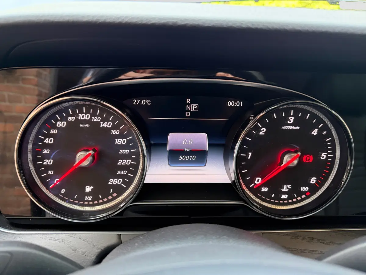 220 d AMG Prestige Plus NAP 49dkm, Dealer onderhouden, Sfeerverlichting, Elek Trekhaak, Night Edition