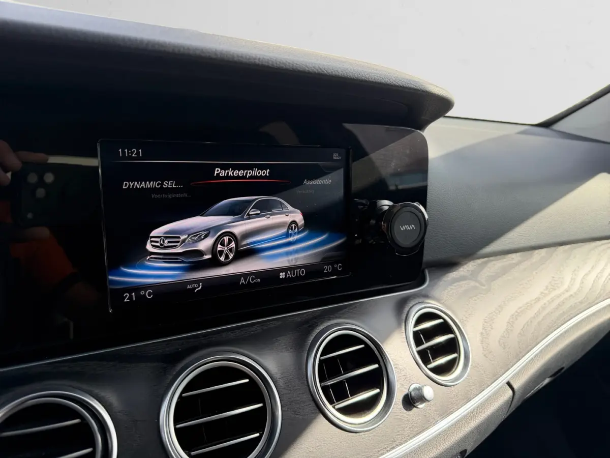 220 d AMG Prestige Plus NAP 49dkm, Dealer onderhouden, Sfeerverlichting, Elek Trekhaak, Night Edition