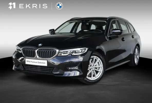 330i | High Executive | Parking Assistant | HIFI | 17 inch | Cruise Control | Trekhaak