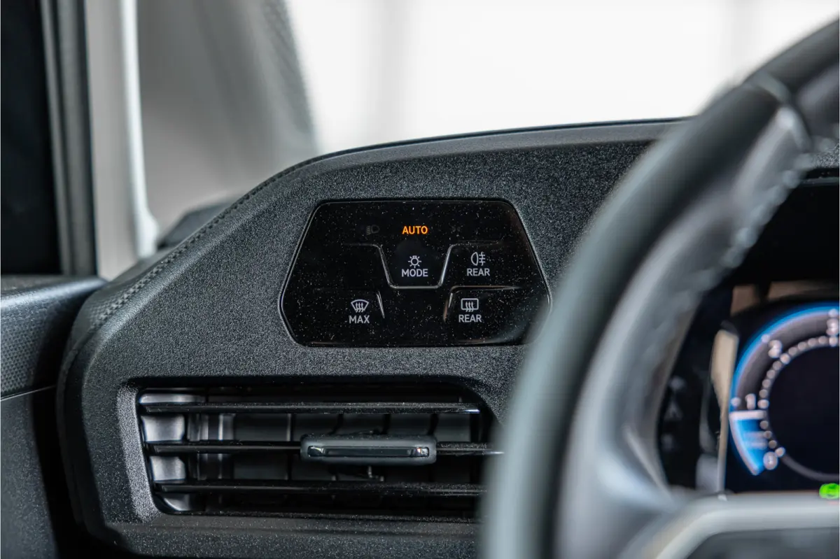 2.0 TDI | Camera | CarPlay | Trekhaak | MF Stuur | Virtual Cockpit | LED | Stoelverwarming | Navigatie | Cruise control
