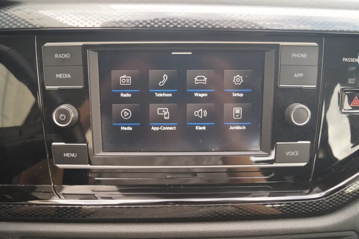 1.0 TSI Life -AIRCO-LED-ACC-CARPLAY-