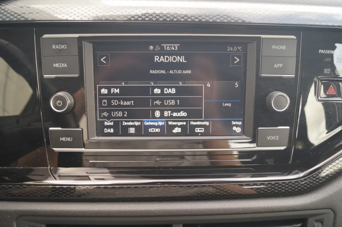 1.0 TSI Life -AIRCO-LED-ACC-CARPLAY-