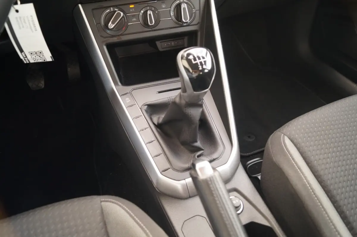 1.0 TSI Life -AIRCO-LED-ACC-CARPLAY-