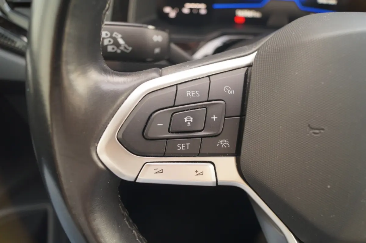 1.0 TSI Life -AIRCO-LED-ACC-CARPLAY-