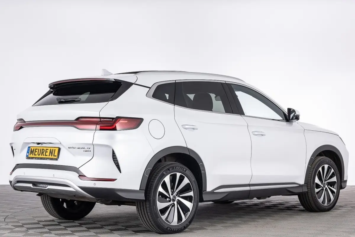1.5 T DM-i AWD Design 324PK | PANORAMADAK | CARPLAY | LEDER | ECC | PHEV