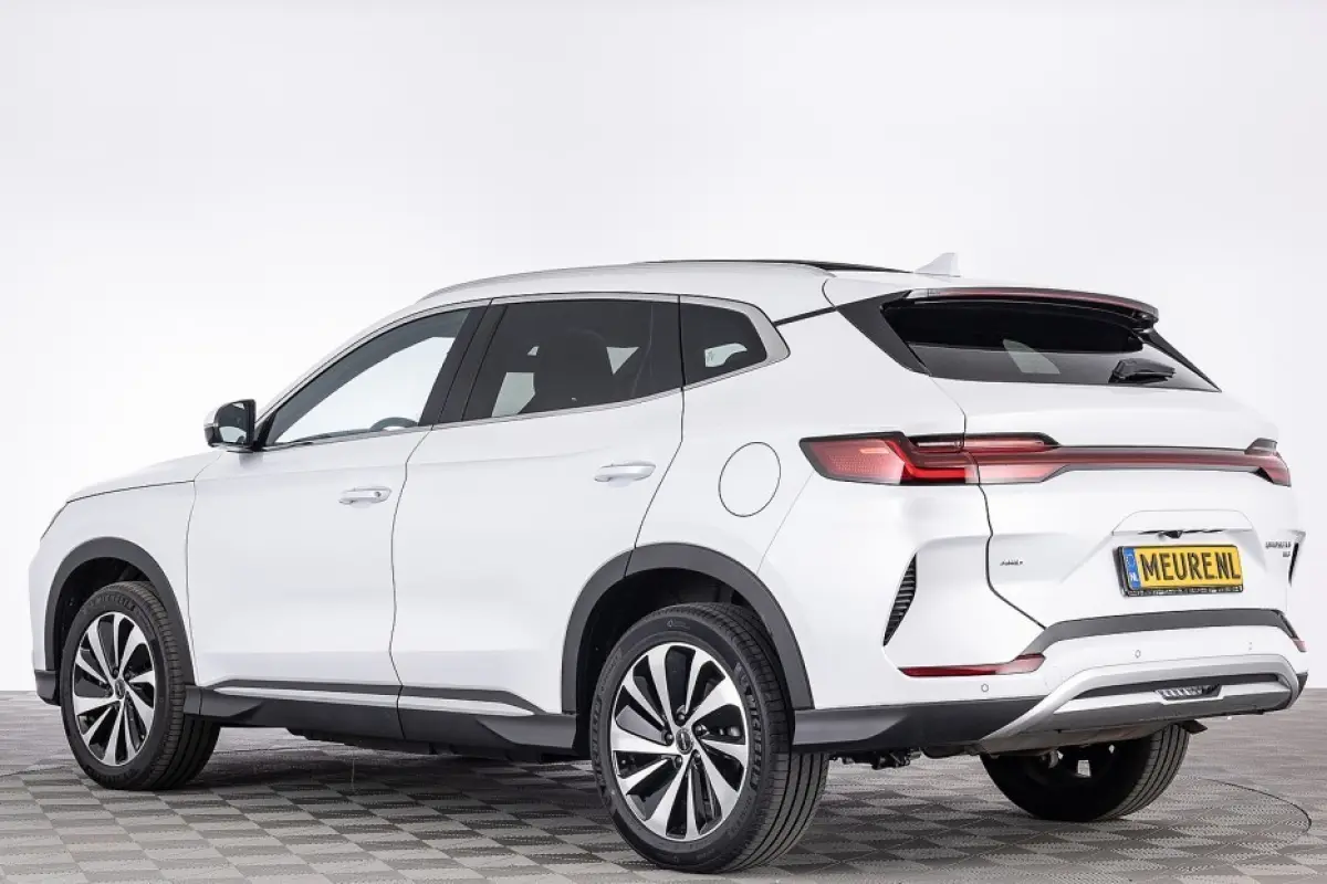 1.5 T DM-i AWD Design 324PK | PANORAMADAK | CARPLAY | LEDER | ECC | PHEV