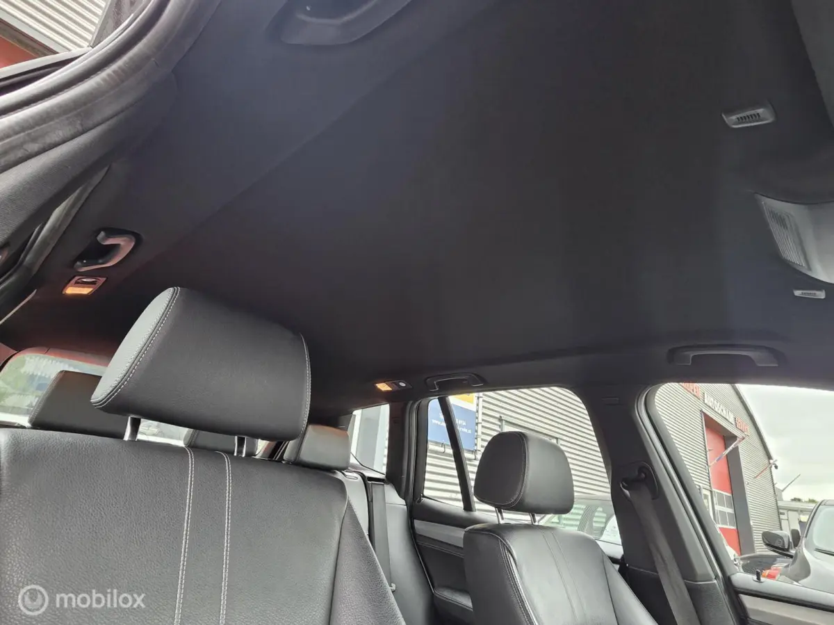 xDrive20i High Executive