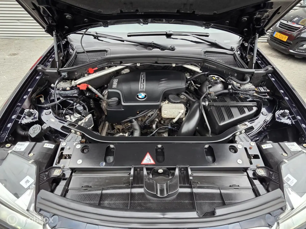 xDrive20i High Executive