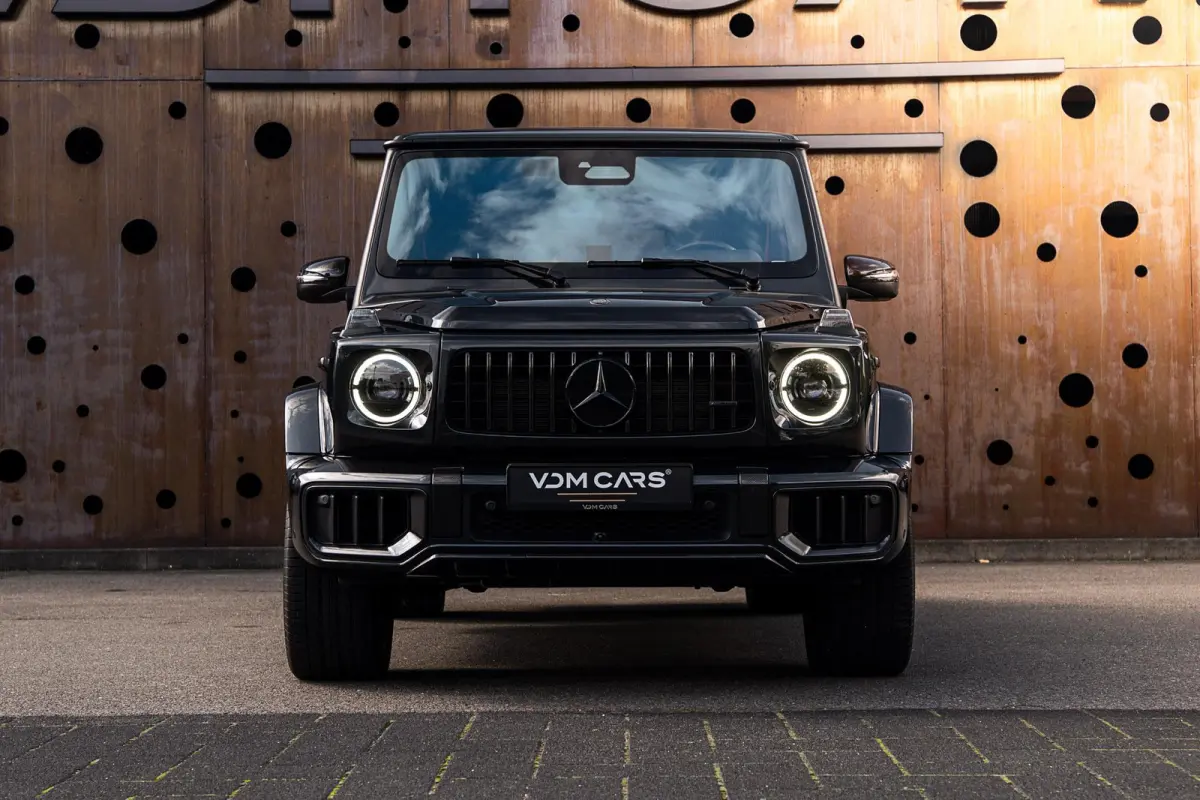 AMG 63 | Facelift | Performance Pack | Carbon | A22 | Track Pack | Superior |