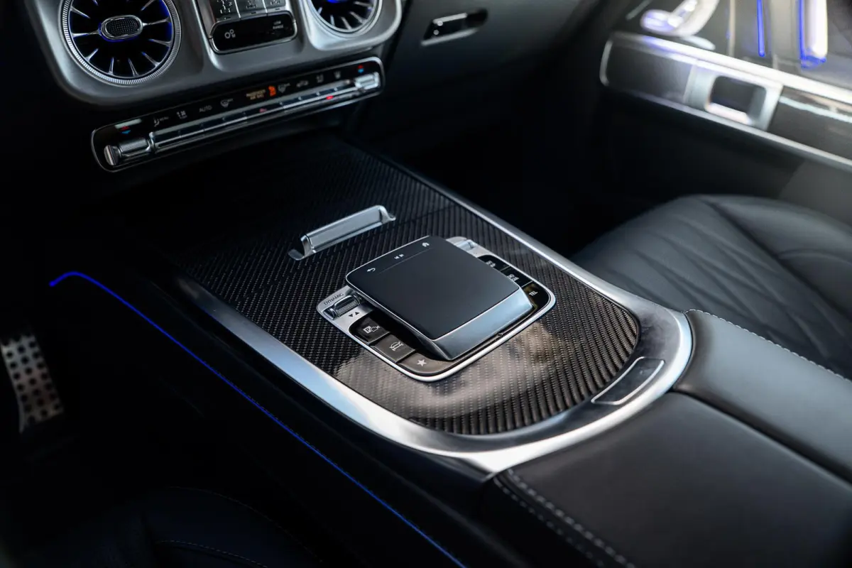 AMG 63 | Facelift | Performance Pack | Carbon | A22 | Track Pack | Superior |