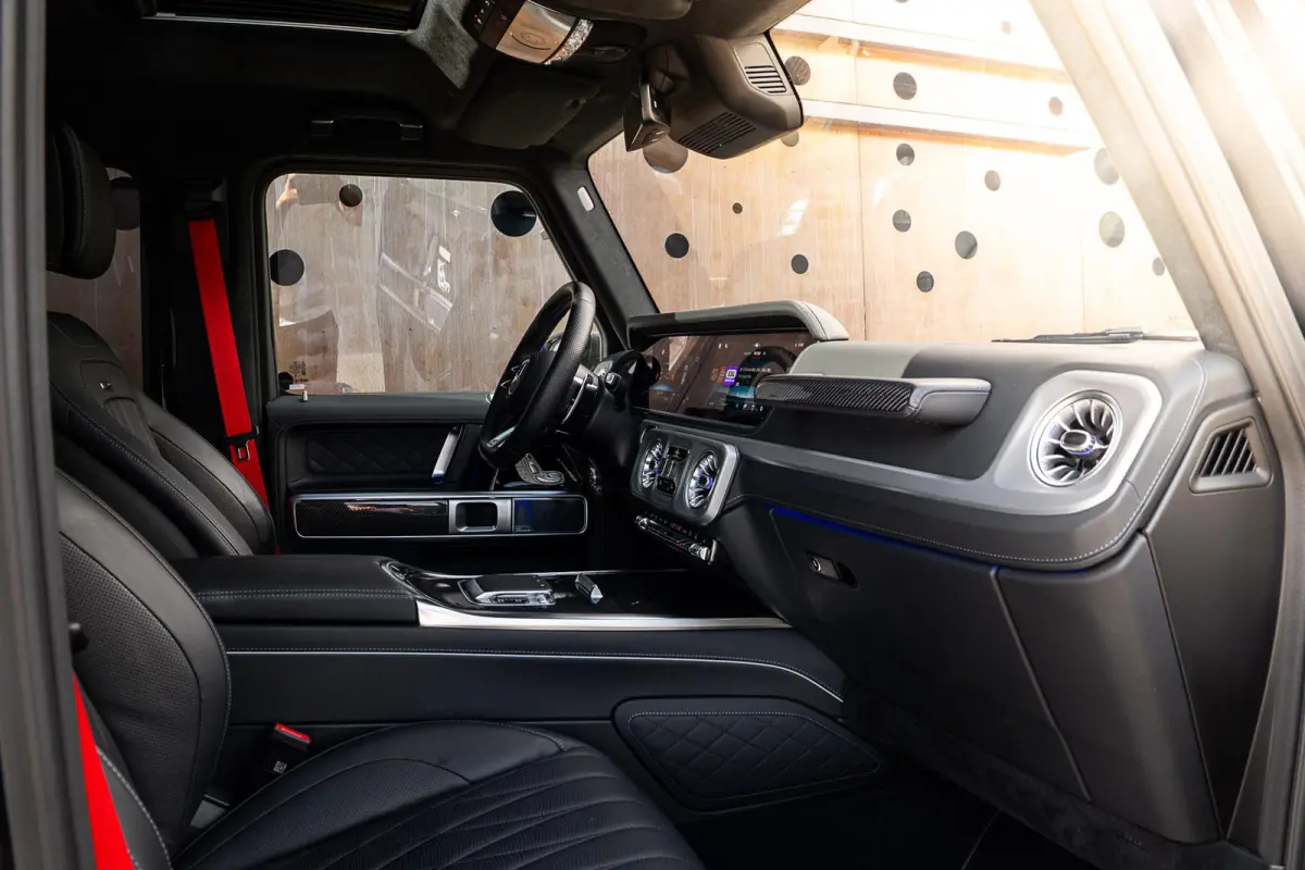 AMG 63 | Facelift | Performance Pack | Carbon | A22 | Track Pack | Superior |