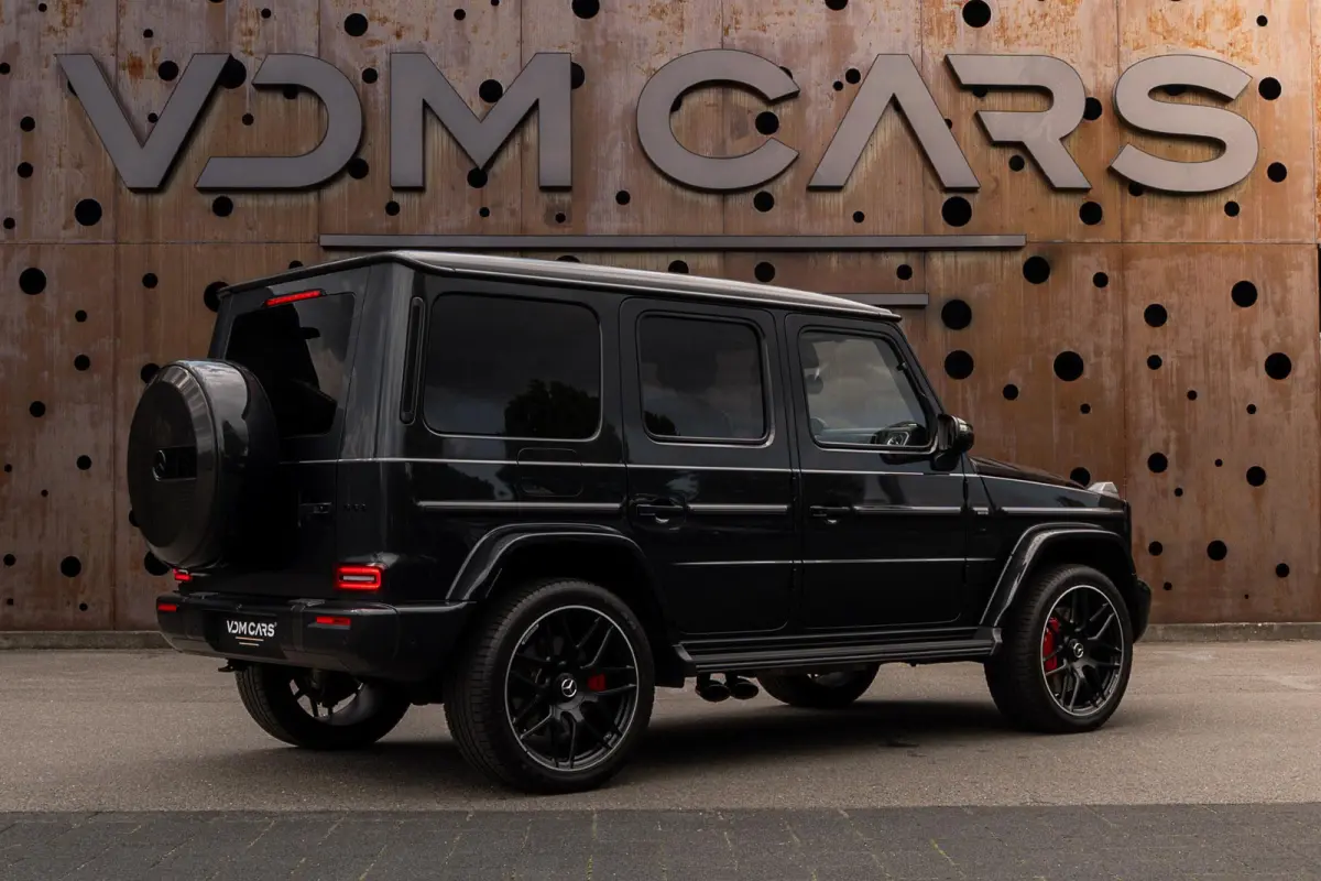 AMG 63 | Facelift | Performance Pack | Carbon | A22 | Track Pack | Superior |