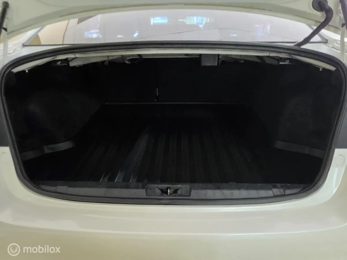 2.5i Sport Executive