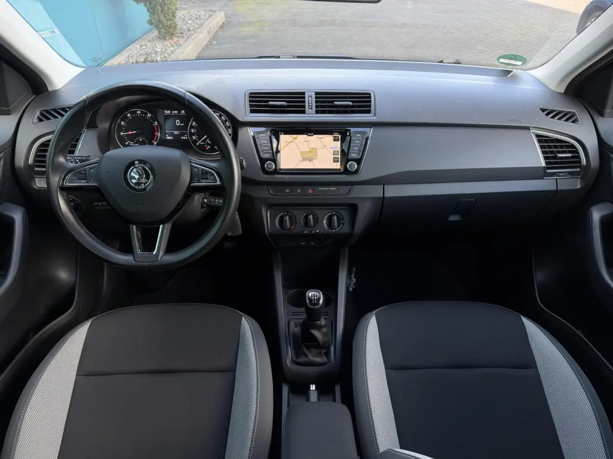 1.0 TSI Ambition Business TREKH | CRUISE | PDC | NAV | BLUETOOTH | NAP