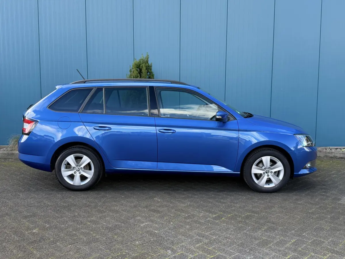 1.0 TSI Ambition Business TREKH | CRUISE | PDC | NAV | BLUETOOTH | NAP