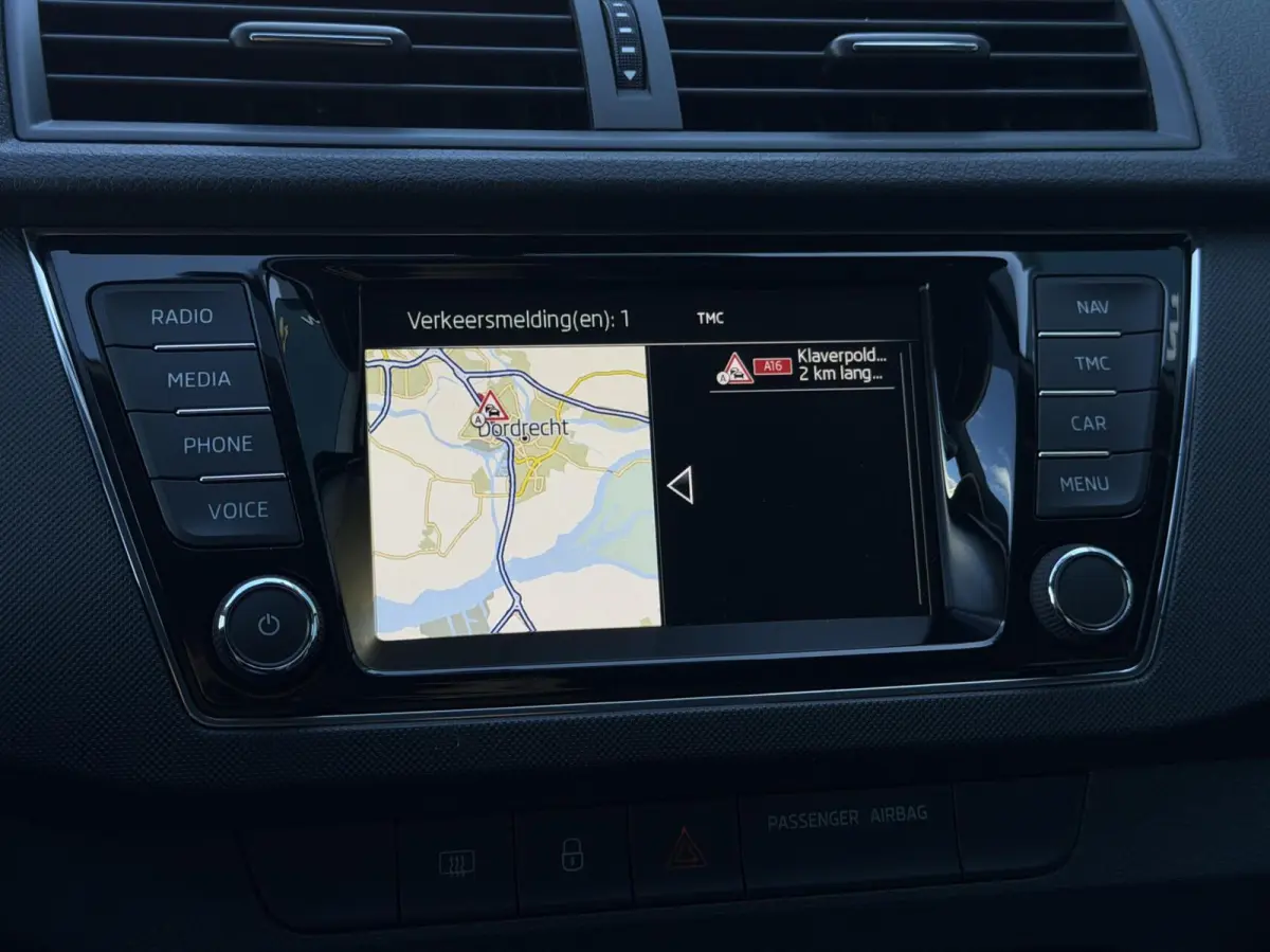 1.0 TSI Ambition Business TREKH | CRUISE | PDC | NAV | BLUETOOTH | NAP