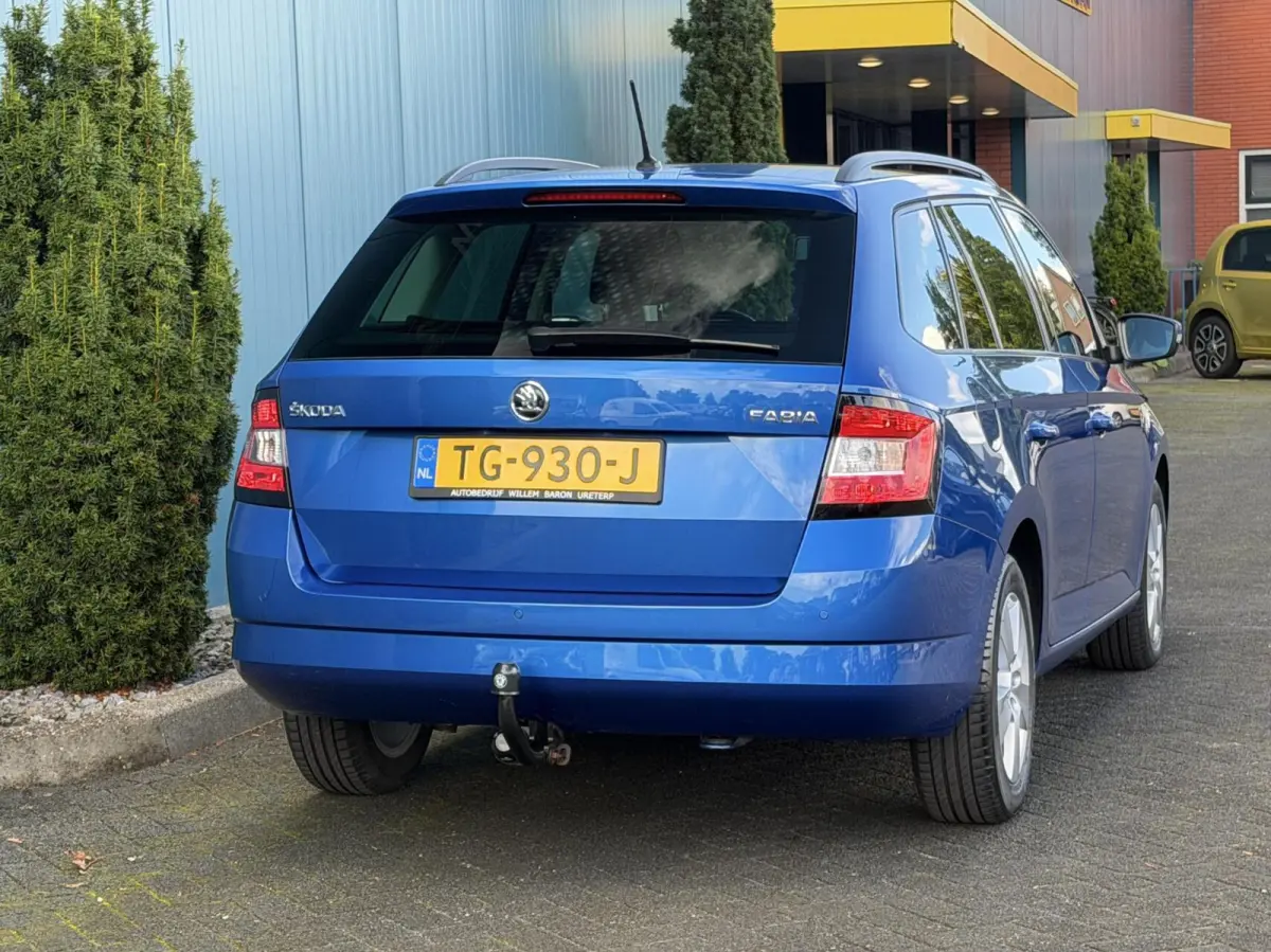 1.0 TSI Ambition Business TREKH | CRUISE | PDC | NAV | BLUETOOTH | NAP
