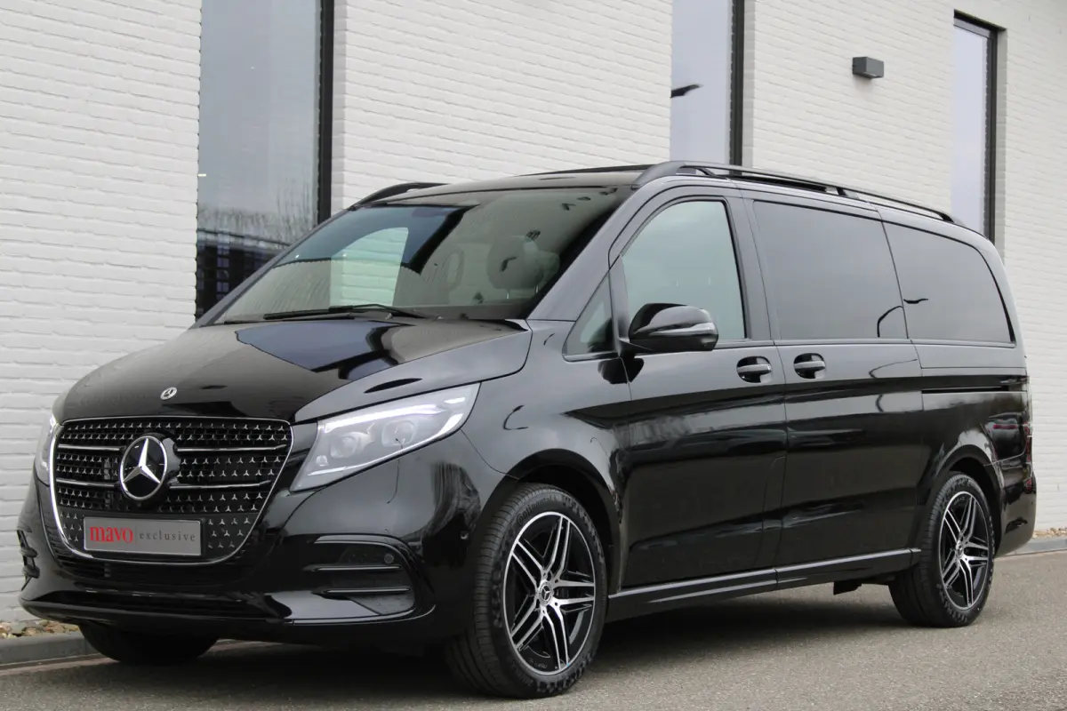 300d / DC / AMG / 4-Matic / Elec Stoelen / Luchtvering / Panorama / 360 Cam / Burmester / Vol Opties / NIEUWSTAAT