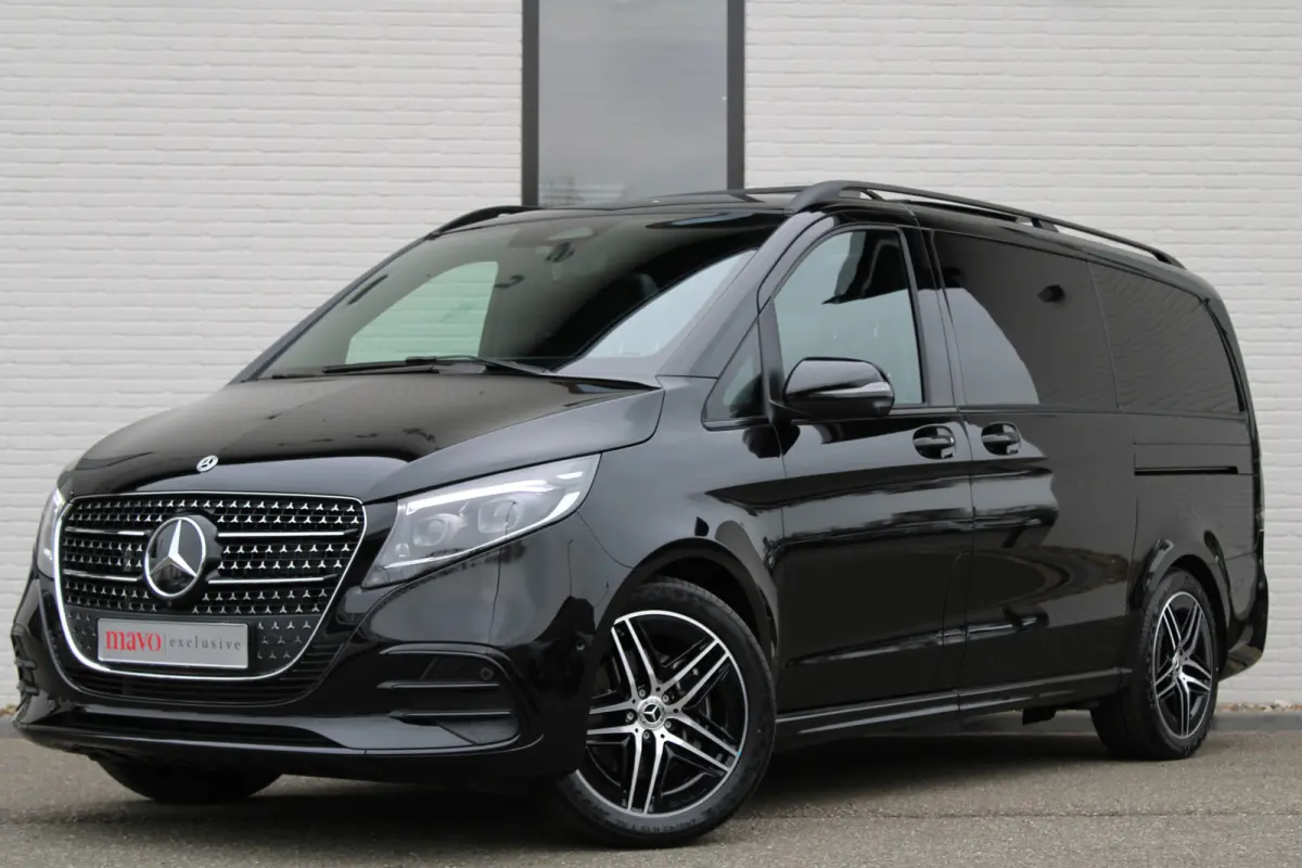 300d / DC / AMG / 4-Matic / Elec Stoelen / Luchtvering / Panorama / 360 Cam / Burmester / Vol Opties / NIEUWSTAAT