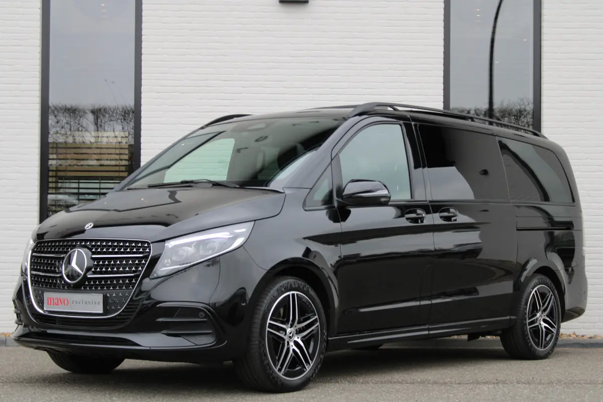 300d / DC / AMG / 4-Matic / Elec Stoelen / Luchtvering / Panorama / 360 Cam / Burmester / Vol Opties / NIEUWSTAAT