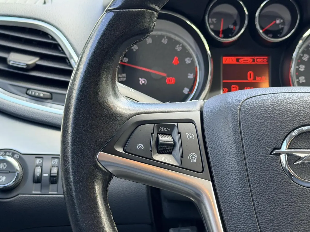 1.4 T Edition | Cruise | Camera | Trekhaak | Navigatie | Goed Onderhouden