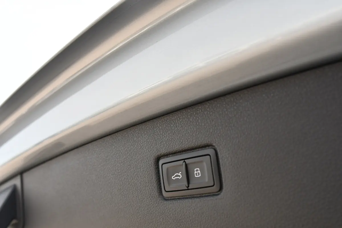 60 TFSI e quattro Pro Line S Competition, Carbon, Massage, Luchtvering, Alcantara, 4-wielsturing, 360 3D, OLED, B&O, HUD!