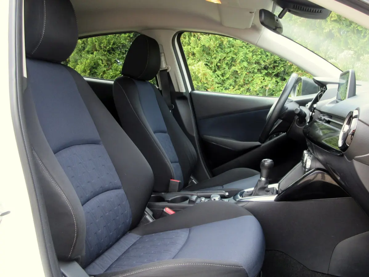 1.5 Skyactiv-G Nakama * Navi * Cruise * Pdc *