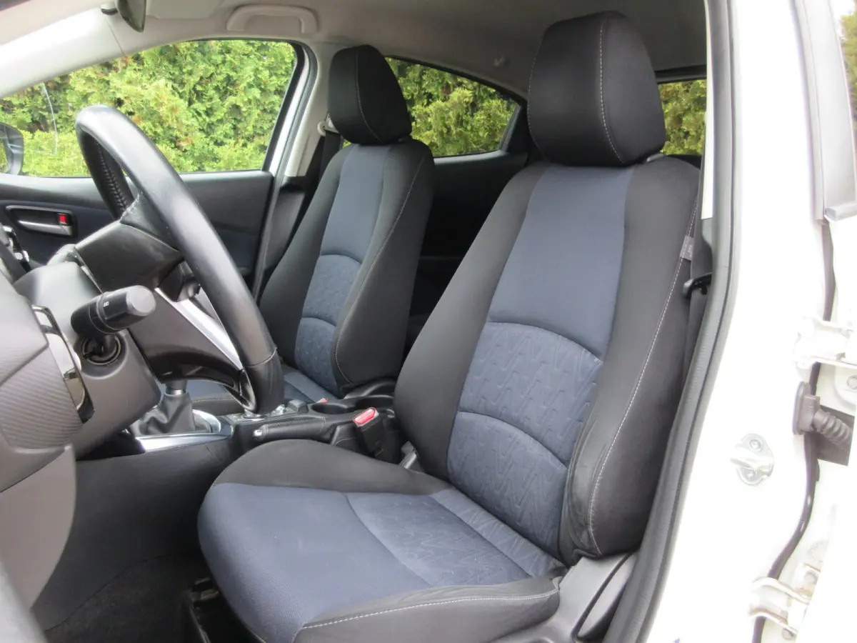 1.5 Skyactiv-G Nakama * Navi * Cruise * Pdc *