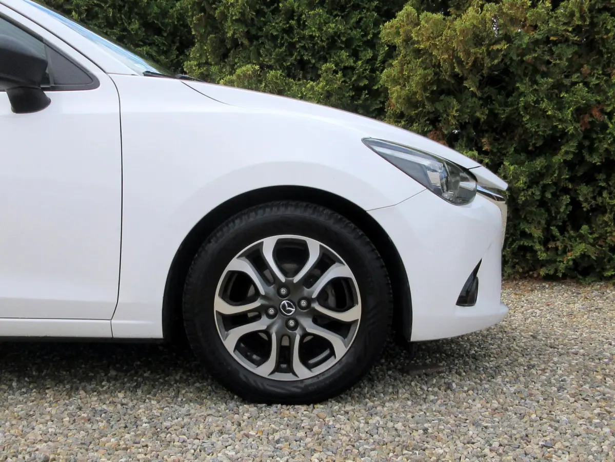 1.5 Skyactiv-G Nakama * Navi * Cruise * Pdc *