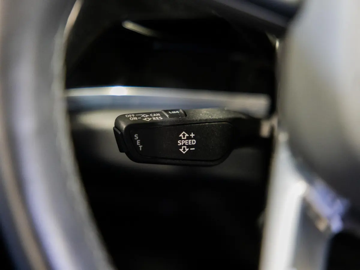 35 TFSI Business Edition / 150pk / Stuur verwarming / Dodehoek assistent / Automatische klimaatregeling /
