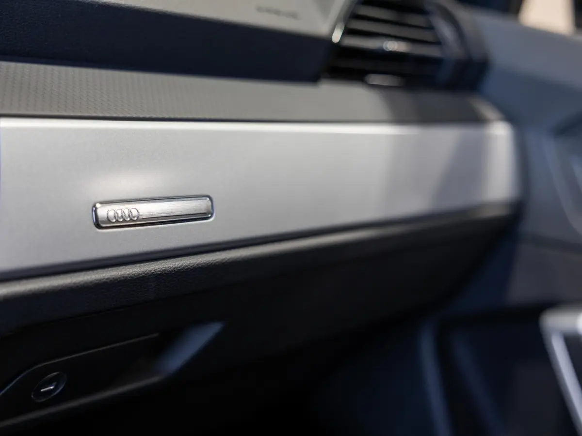 35 TFSI Business Edition / 150pk / Stuur verwarming / Dodehoek assistent / Automatische klimaatregeling /