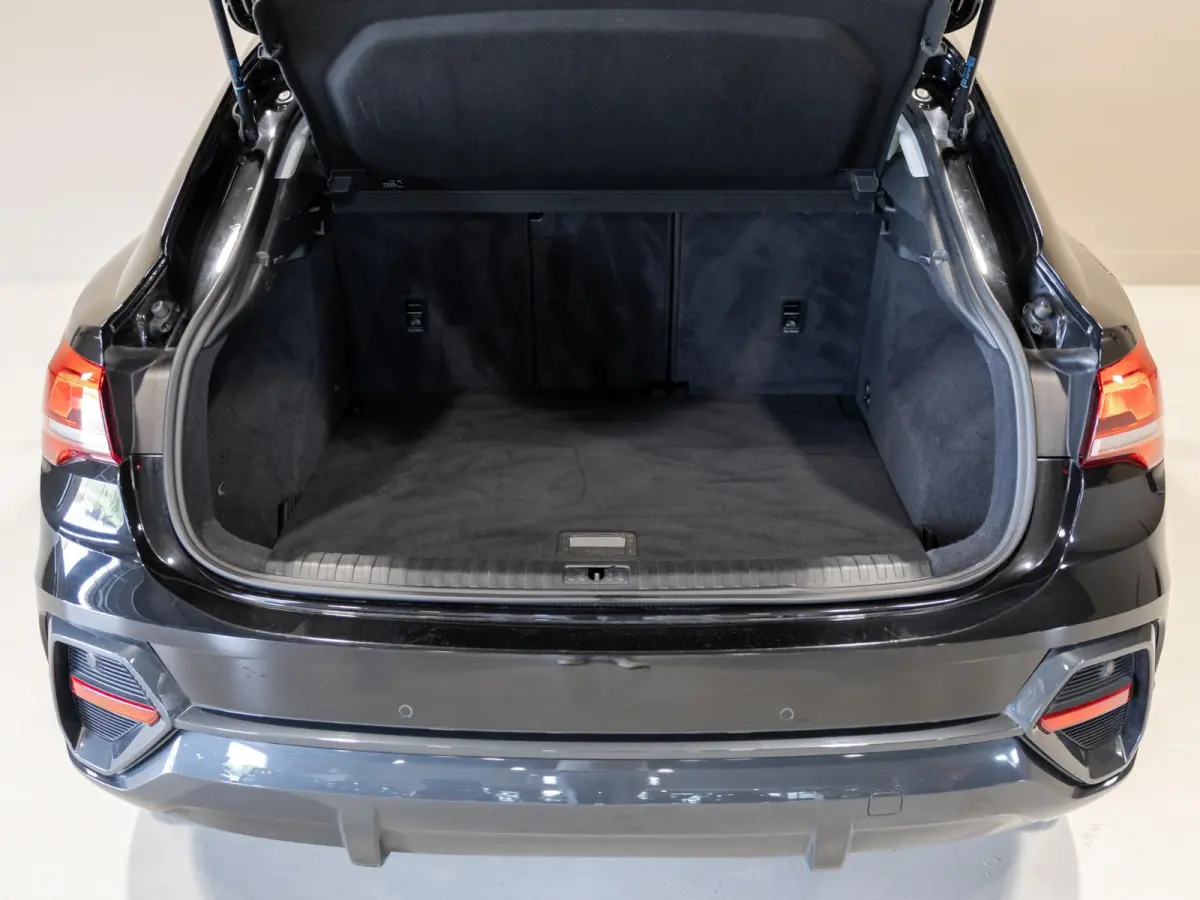 35 TFSI Business Edition / 150pk / Stuur verwarming / Dodehoek assistent / Automatische klimaatregeling /