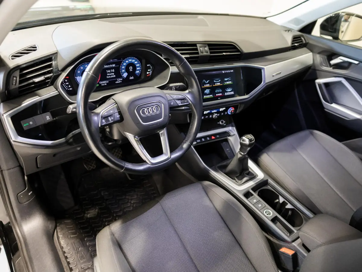 35 TFSI Business Edition / 150pk / Stuur verwarming / Dodehoek assistent / Automatische klimaatregeling /