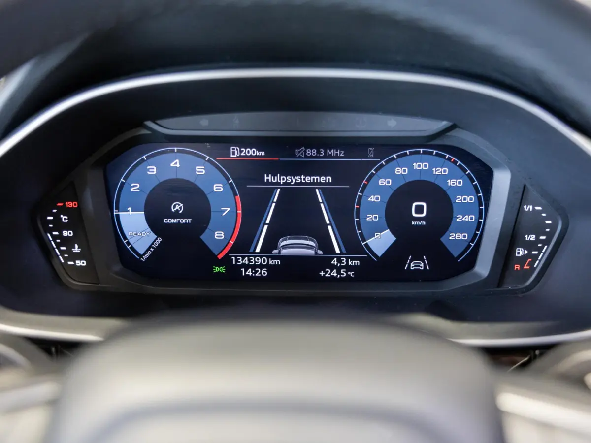35 TFSI Business Edition / 150pk / Stuur verwarming / Dodehoek assistent / Automatische klimaatregeling /