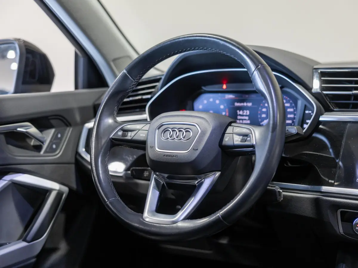 35 TFSI Business Edition / 150pk / Stuur verwarming / Dodehoek assistent / Automatische klimaatregeling /
