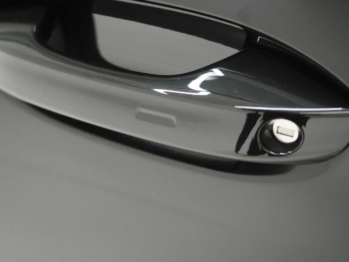 1.5 eHybrid R-Line Edition | 5 Jaar Garantie | Panoramadak | Trekhaak | Massage | 360 | HUD | Sfeerlicht | Keyless