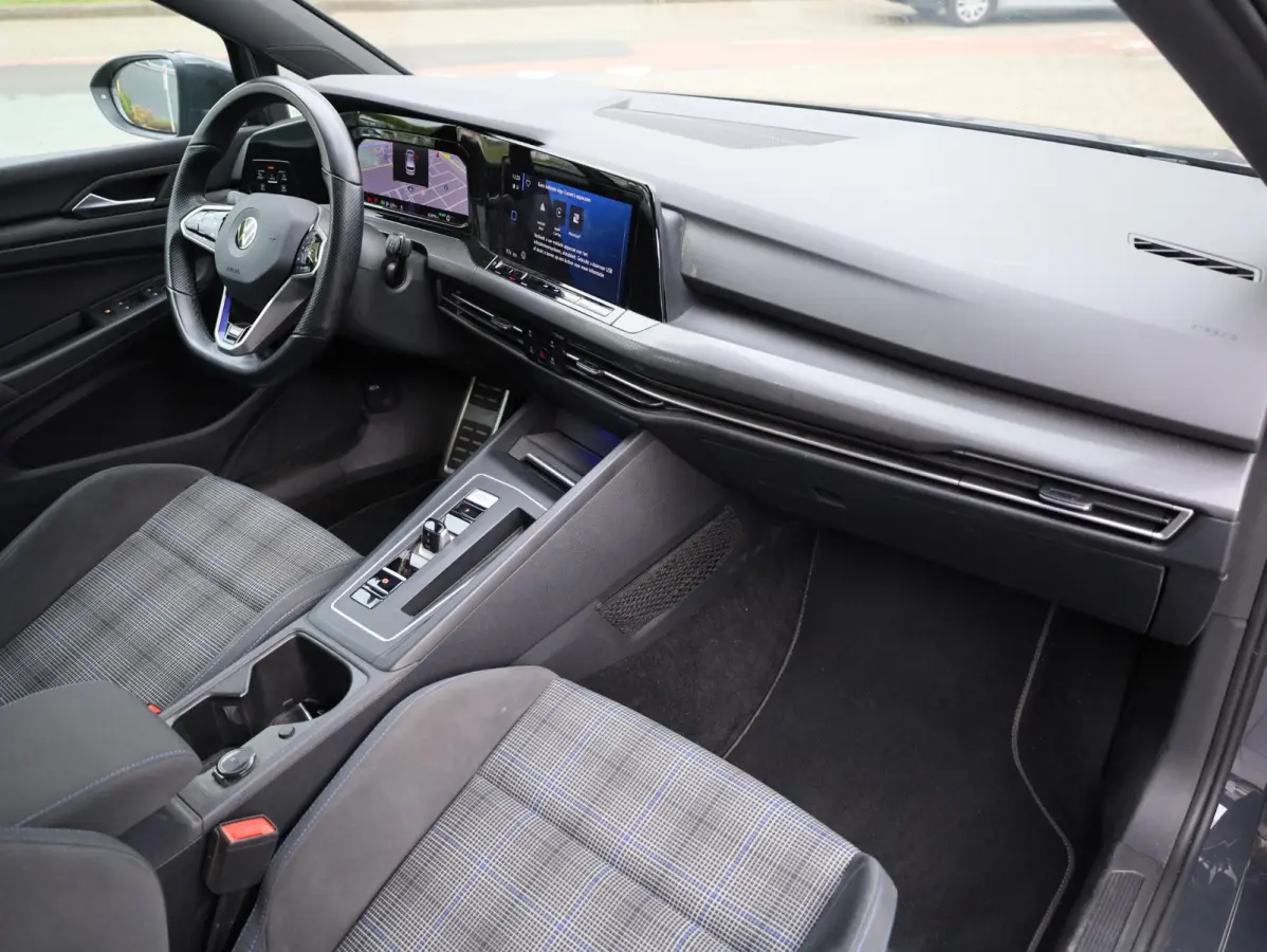 GTE 1.4 eHybrid 245PK | Virtual | Carplay/Android | LED | DAB | Trekhaak Afneembaar |